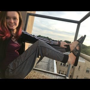 Meet your Posher, Aliya